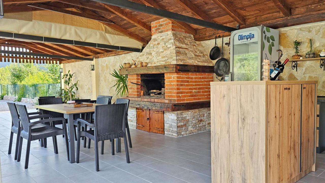 Holiday Home Natura With Private Pool Mostar Dış mekan fotoğraf